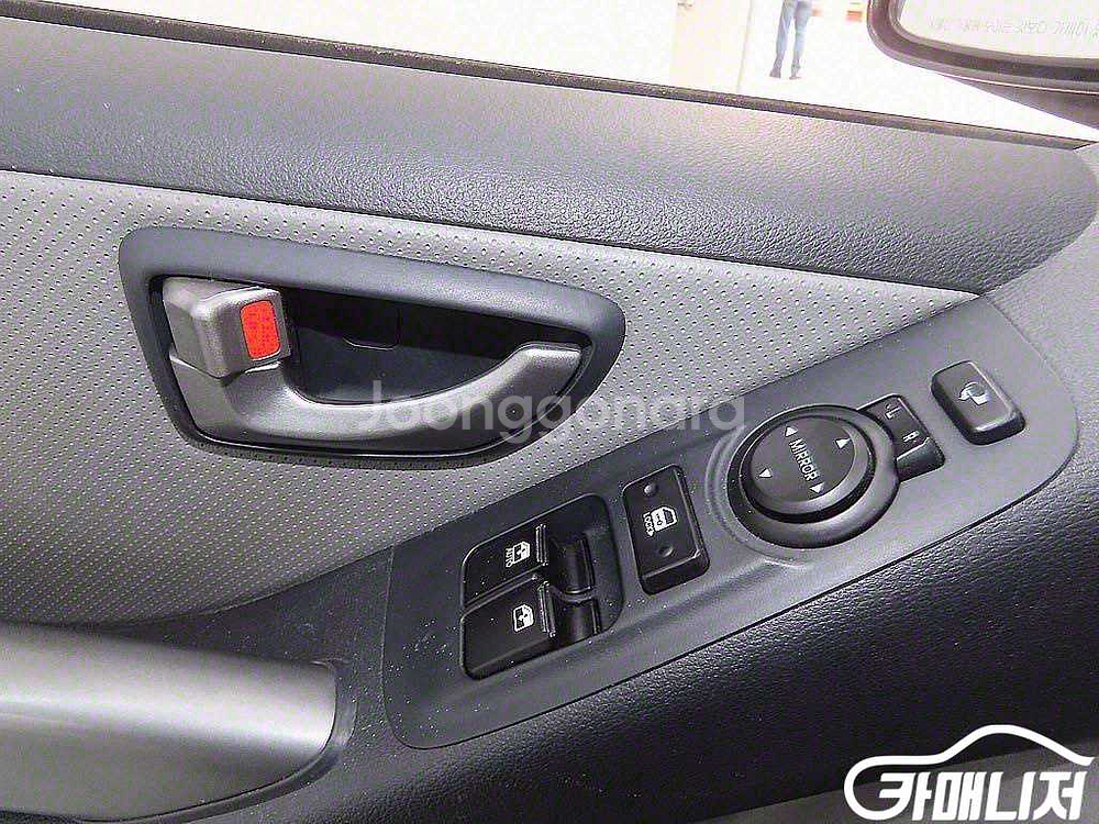 [현대]더 뉴 그랜드 스타렉스 2WD 밴 3인승 스마트--6