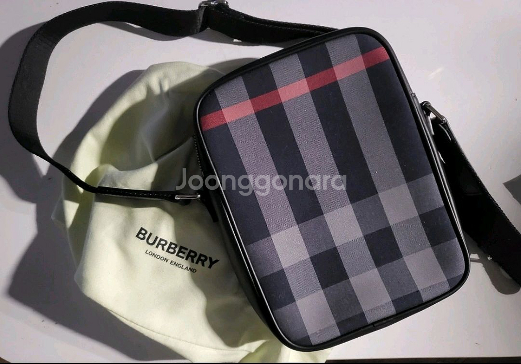 버버리 체크크로스백--0