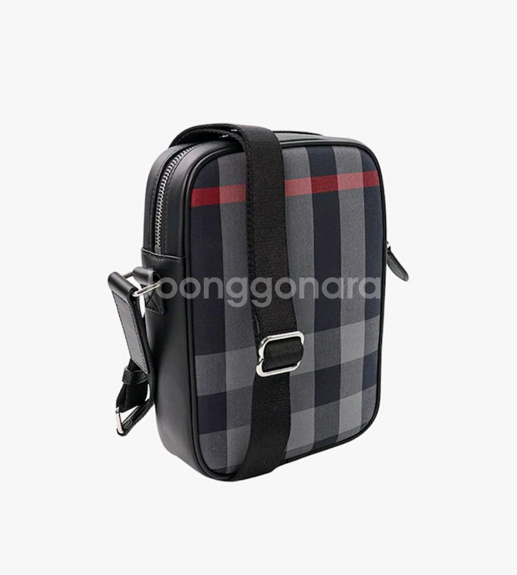 버버리 체크크로스백--2