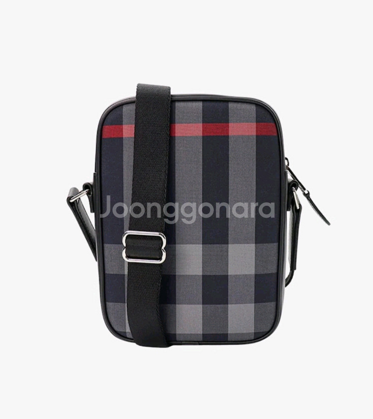 버버리 체크크로스백--3