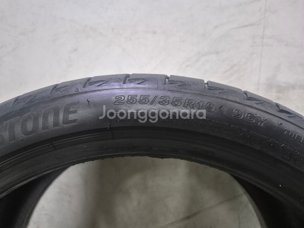 브릿지스톤 투란자 T005 런플렛 255 35 19--8