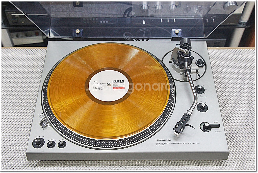 테크닉스 전자동 다이렉트 턴테이블 SL-1600--0