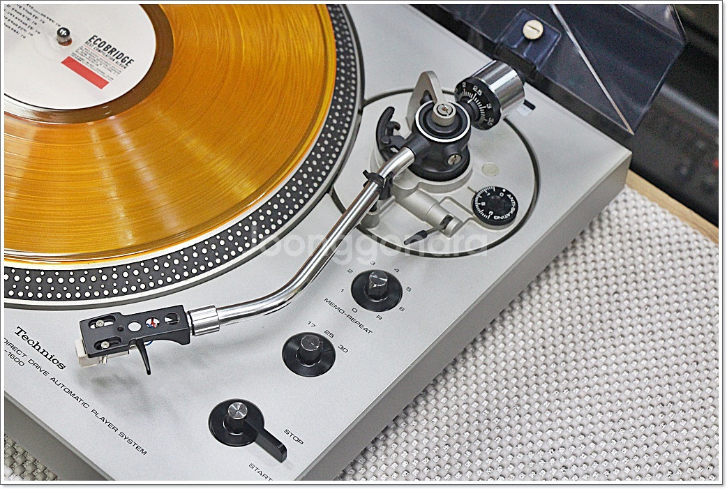 테크닉스 전자동 다이렉트 턴테이블 SL-1600--2