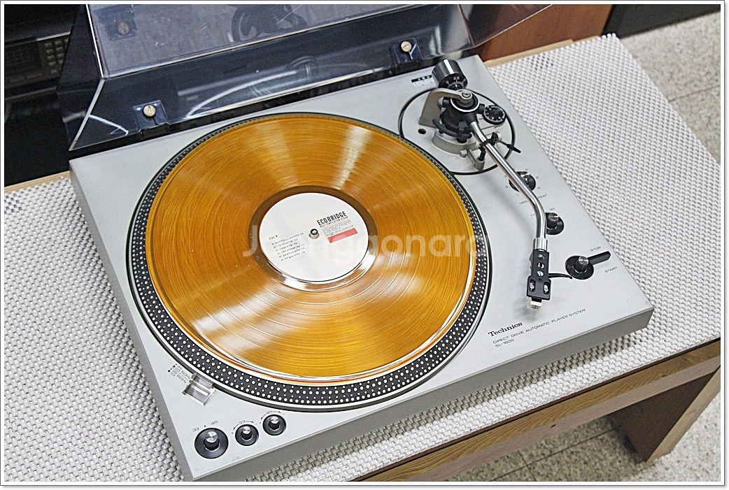 테크닉스 전자동 다이렉트 턴테이블 SL-1600--5
