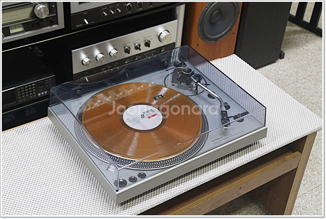 테크닉스 전자동 다이렉트 턴테이블 SL-1600--6