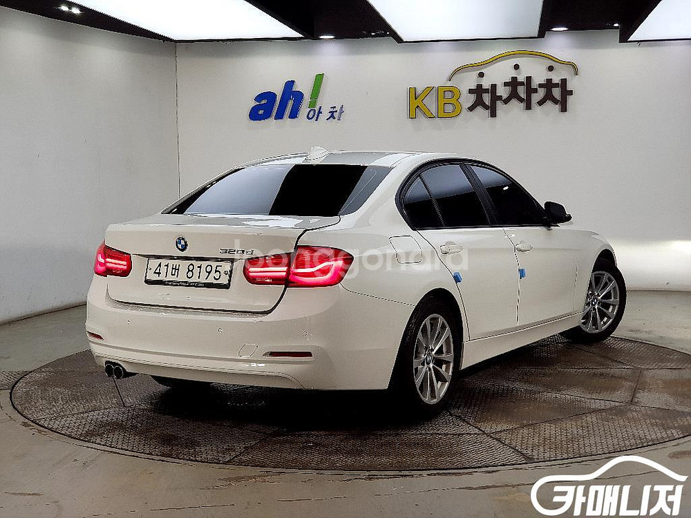 [BMW]3시리즈 (F30) 320d #앱특가--3