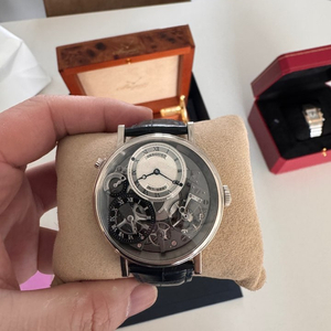 브레게 라 트래디션 GMT/40mm/7067/BB 팜