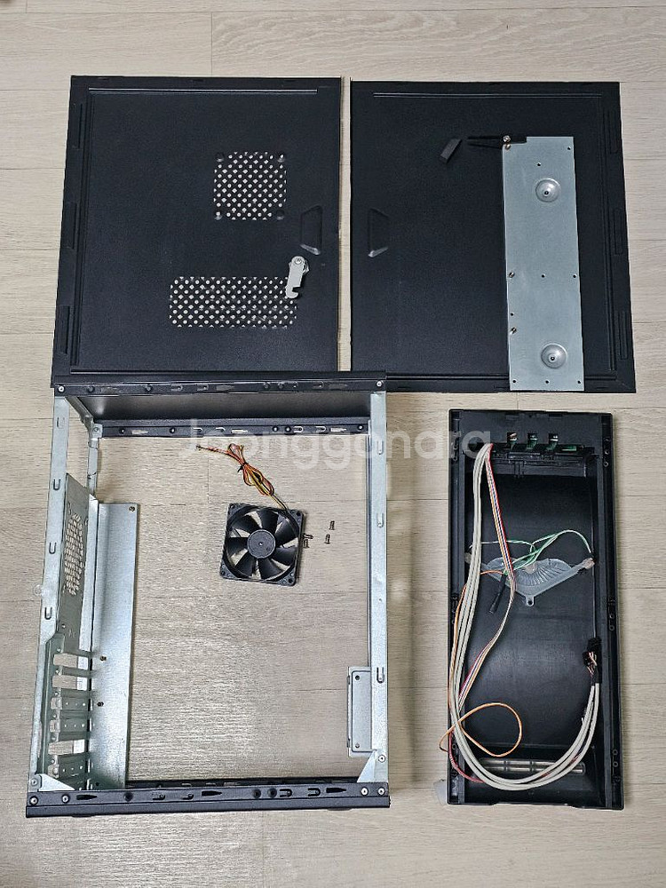 싹다 분해 후 청소한 깨끗한 i5 게임용 pc 팝니다.--5