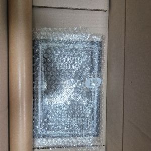 윤하 7집 리패키지+포스터