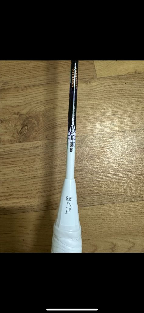빅터 90K 메탈릭 정품 배드민턴 라켓 급처 이미지