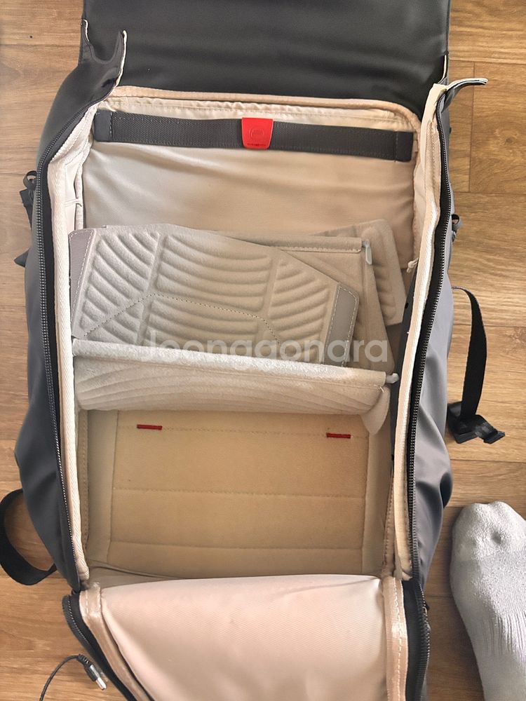 피지테크 원고 18L 카메라백팩--3