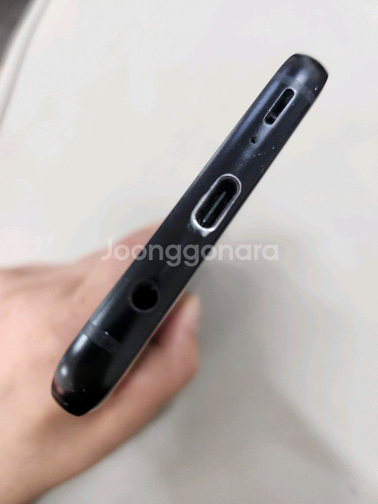 갤럭시S9플러스 64GB 블랙 상태굿 입니다.--4