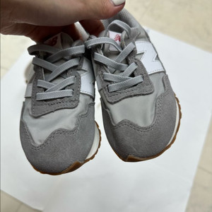 새상품 뉴발란스 237 140