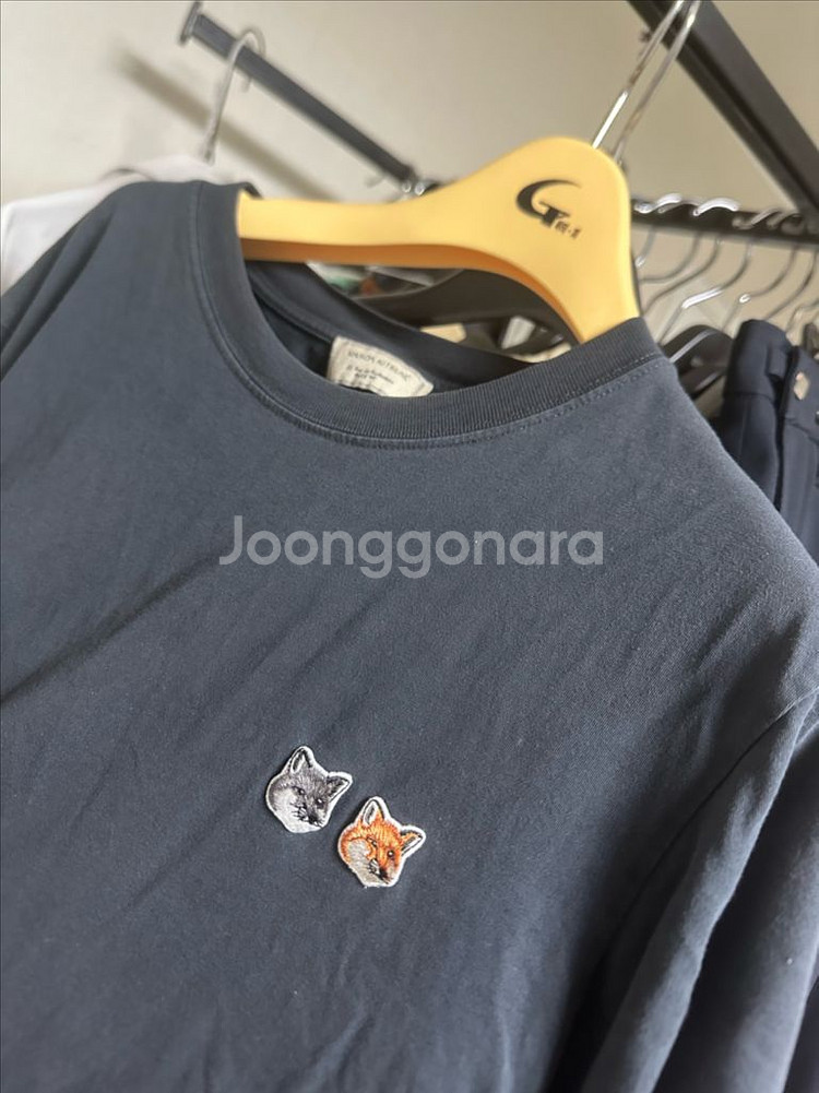 메종키츠네 반팔티 M--0