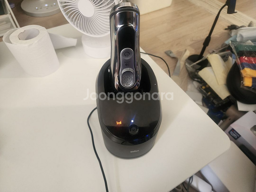 브라운 S9 전기면도기 판매합니다--4