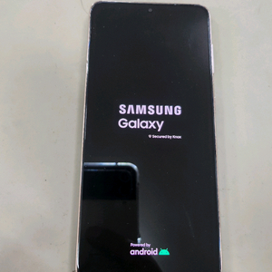 갤럭시S21 5G 256GB 퍼플 상태 깨끗 합니다.