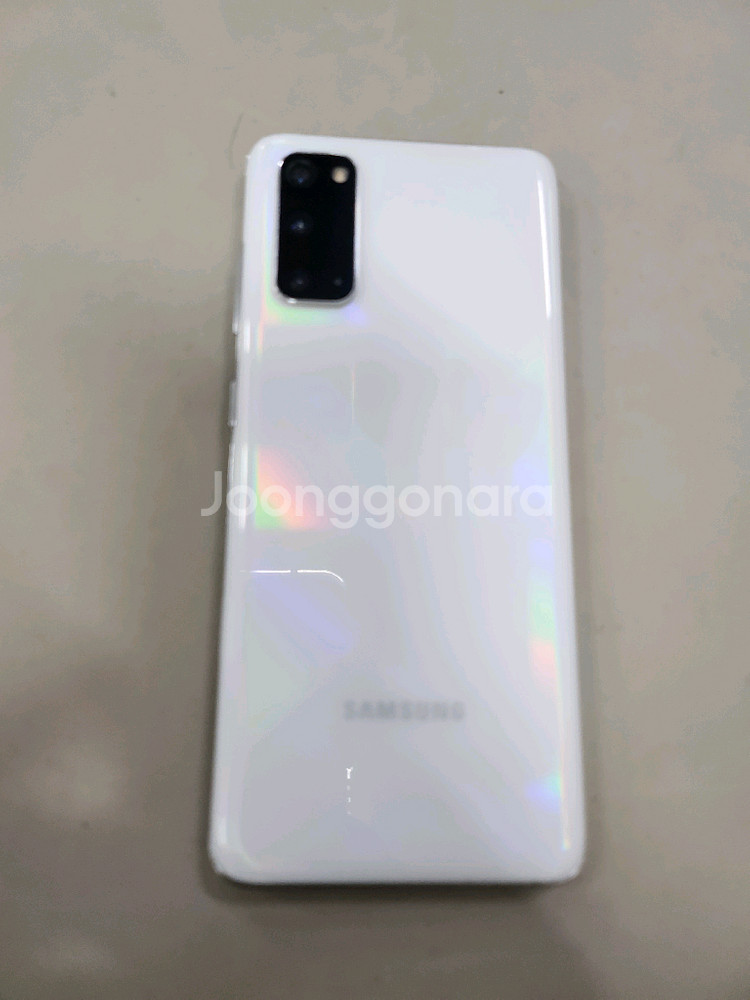 갤럭시S20 5G 128GB 화이트 깨끗 합니다.--3