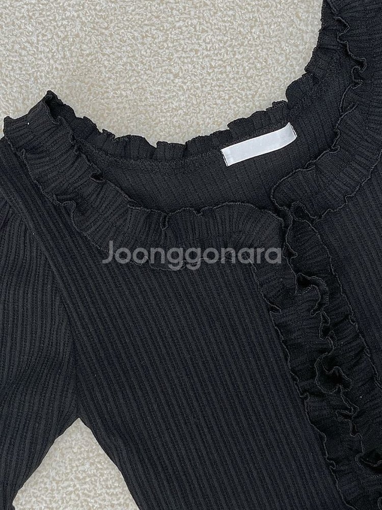 (F) 퍼프 프릴 블라우스 가디건 새제품--0