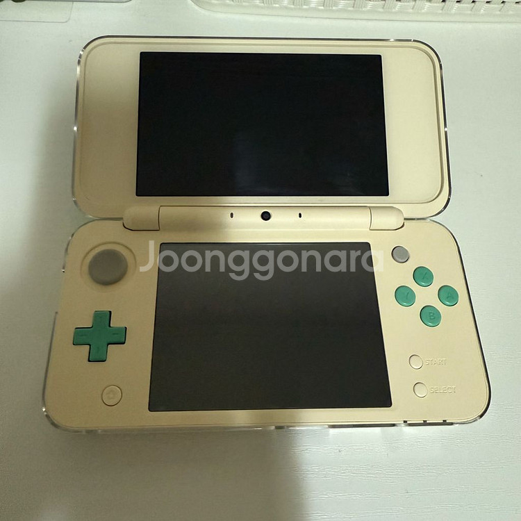 닌텐도3DS 2DS 동물의숲에디션 팝니다--2