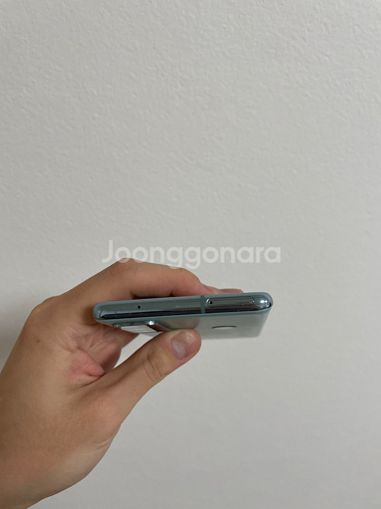 갤럭시 S20 FE 약잔상--3