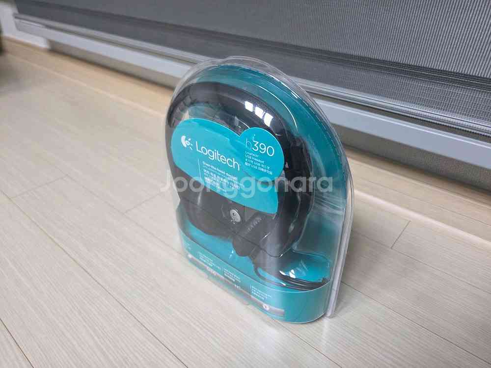 기본 사양에 충실한 로지텍 H390 USB헤드셋 팝니다--6