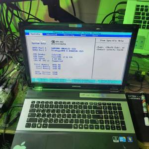 수리용<2614>삼성17인치rf710 i7 1세대