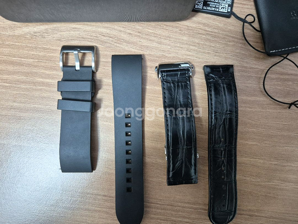 라도 다이아마스터 쿼츠 시계 40mm--2