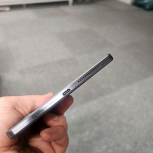 s10 5g 액정 삽니다