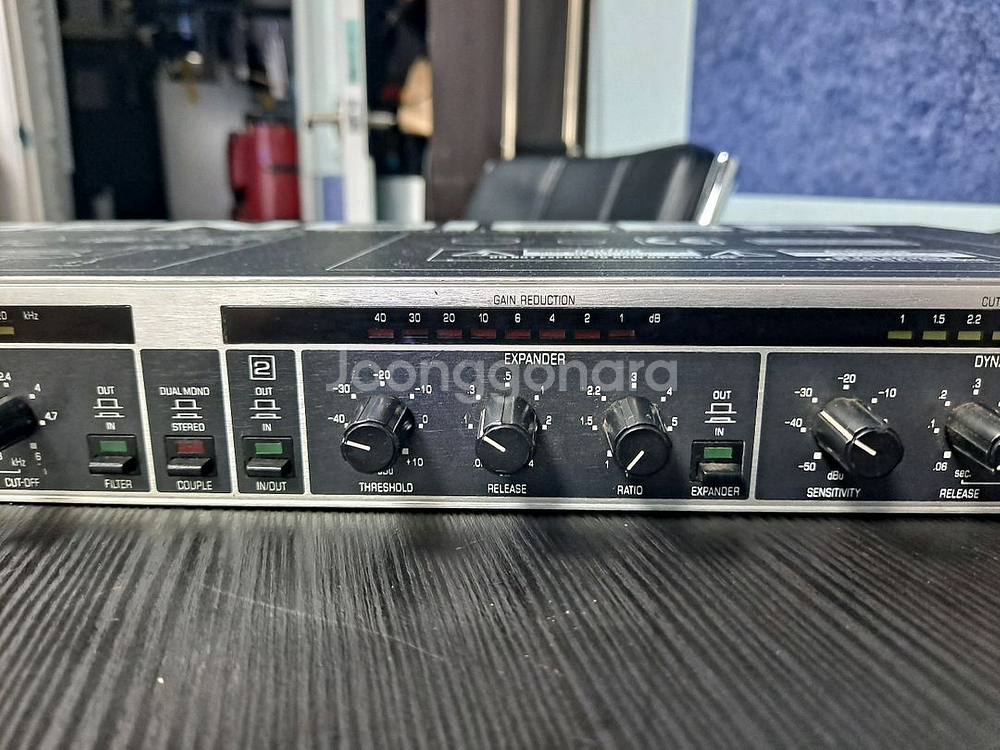 베링거 SNR2000/ DSP1100 음향 컨트롤러--2