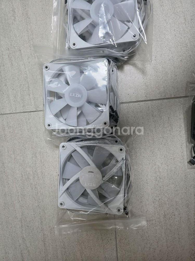 nzxt f120 rgb whtie 6개/ nzxt r--1