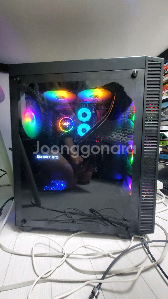 5700X3d/RTX3070/32GB 데탑 팝니다.--1