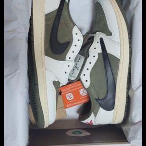 (새상품) 스캇 올리브 285