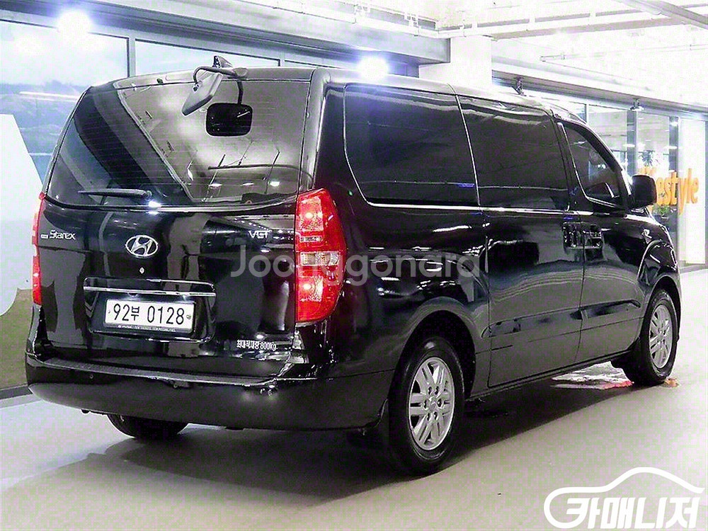 [현대]더 뉴 그랜드 스타렉스 2WD 밴 3인승 스마트--3