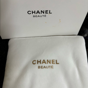 샤넬 파우치 새상품(정품)