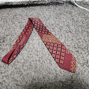 크리스찬디올넥타이