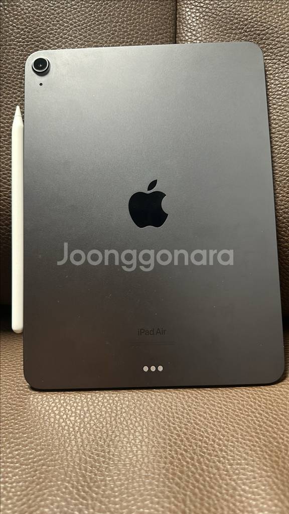 아이패드 에어5 64GB+애플펜슬2세대 가격협상가능--0