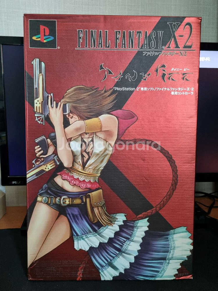 ps2 파이널판타지 10-2 타이니 비 컨트롤러)한정판--0