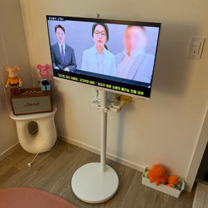 (반일사용) 삼성 M8 32인치 + 삼텐바이미 조합