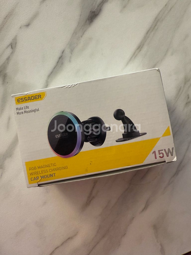 ESSAGER 15W 차량 맥세이프 충전 거치대--0