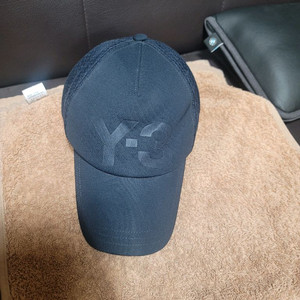 Y3 모자
