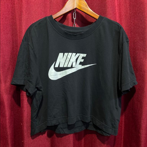 나이키 루즈핏 크롭티 L/90