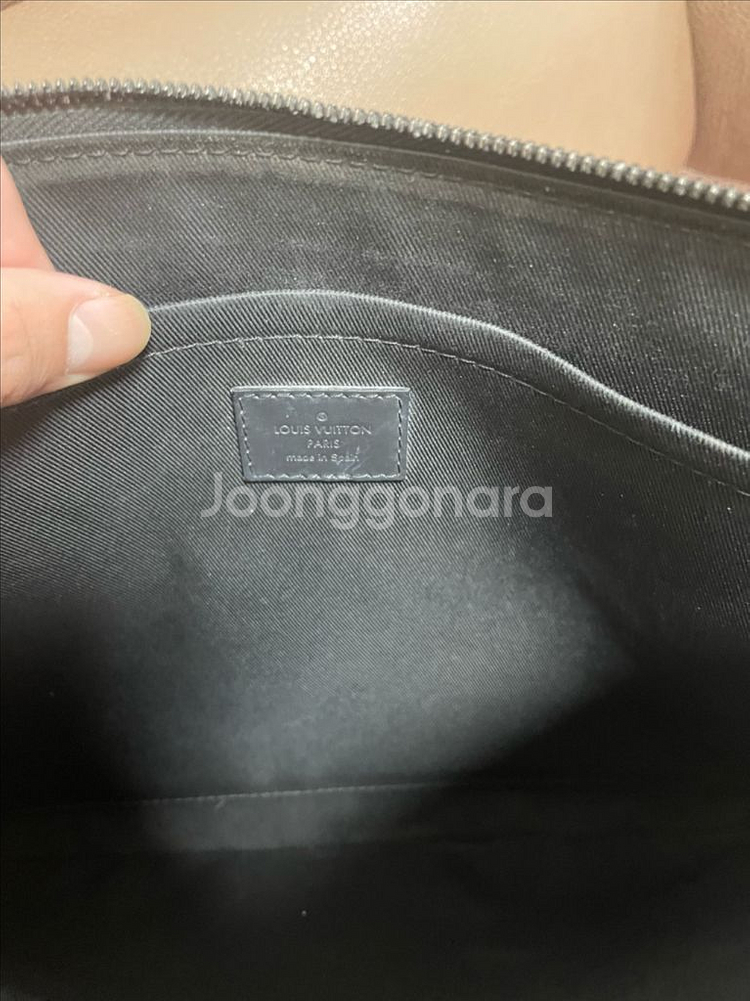 루이비통 쉐도우 클러치--2