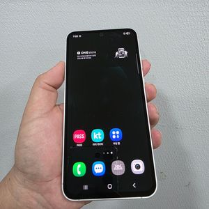 갤럭시 S23FE 민트 256기가 A급 팔아요~