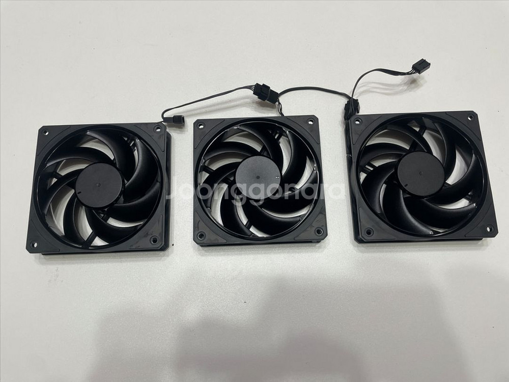 쿨러마스터 애트모스 스텔스 360 수냉 쿨러--4