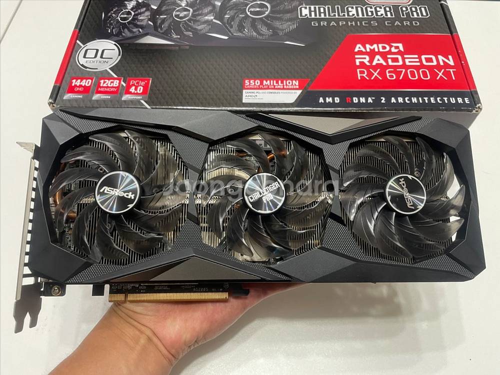 ASRock rx6700xt 챌린저 프로--1