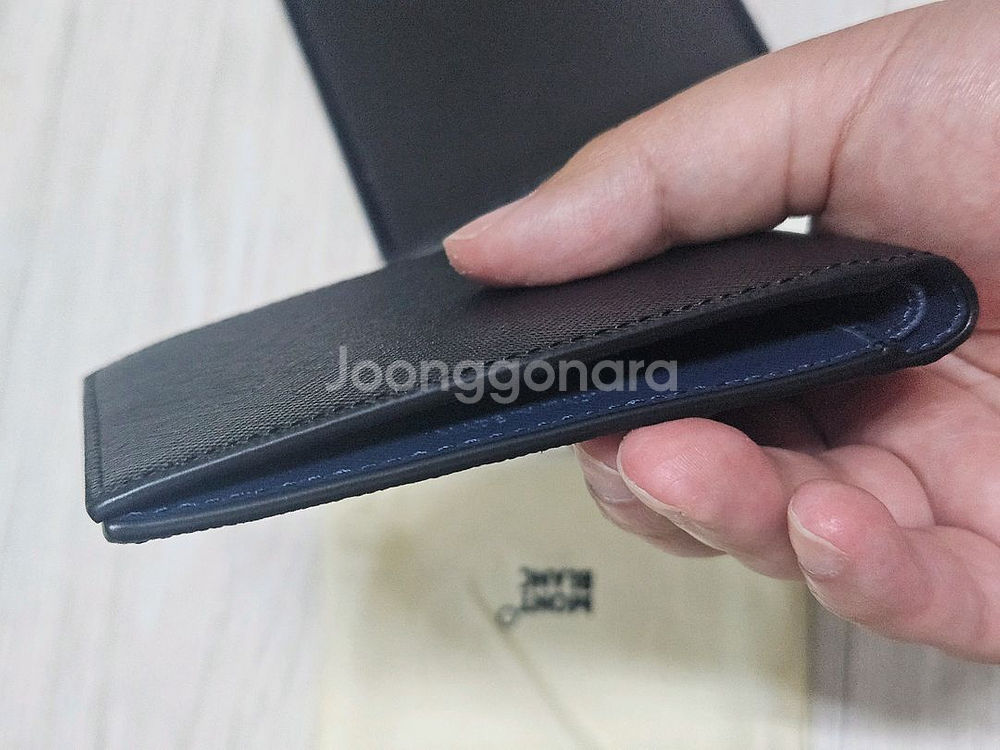 몽블랑 사토리얼 반지갑 새상품 매장판--2