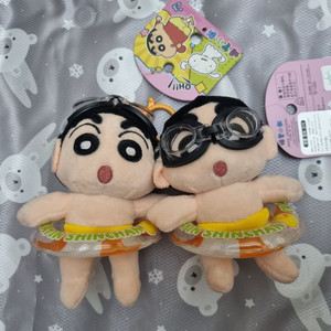 짱구는못말려 써머 짱구 튜브 수영복 인형 키링 가방고리