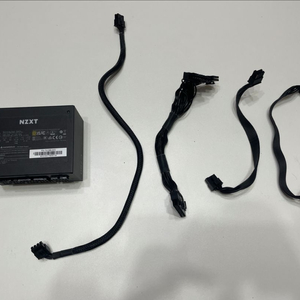 Nzxt SFX 750W 80+ 골드 파워 서플라이