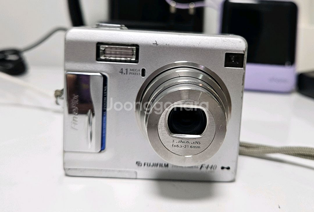 후지필름 FinePix F440 디카--1