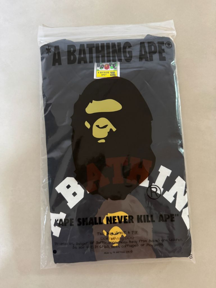 <새제품>베이프 컬리지 티셔츠 2XL--1